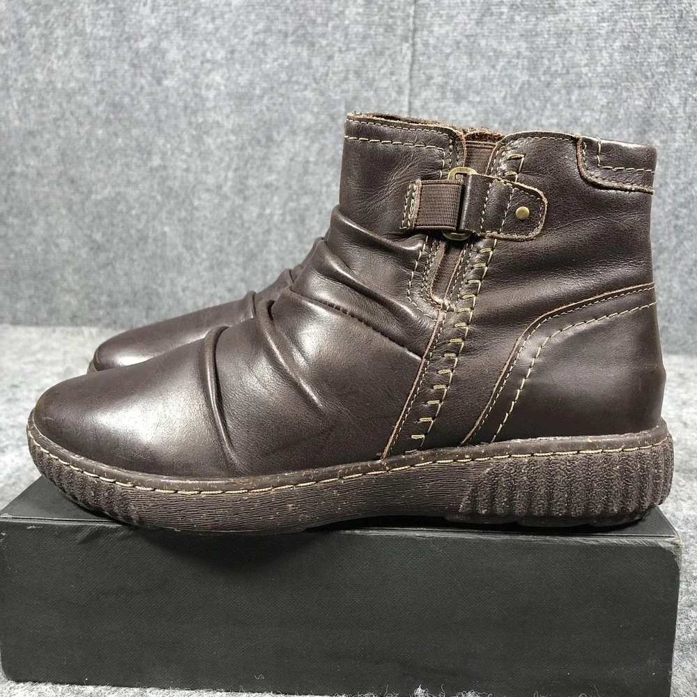 Clarks Ankle Booties Women's 8 M‎ Brown Leather Buckle Zip Comfort Boots